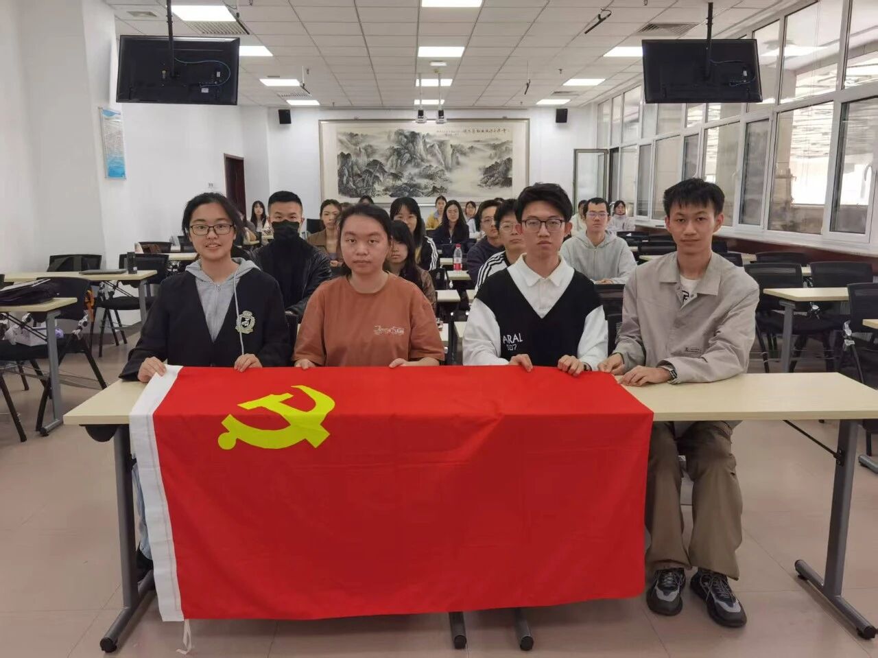 微信图片_2026-05-08_223551_129.jpg