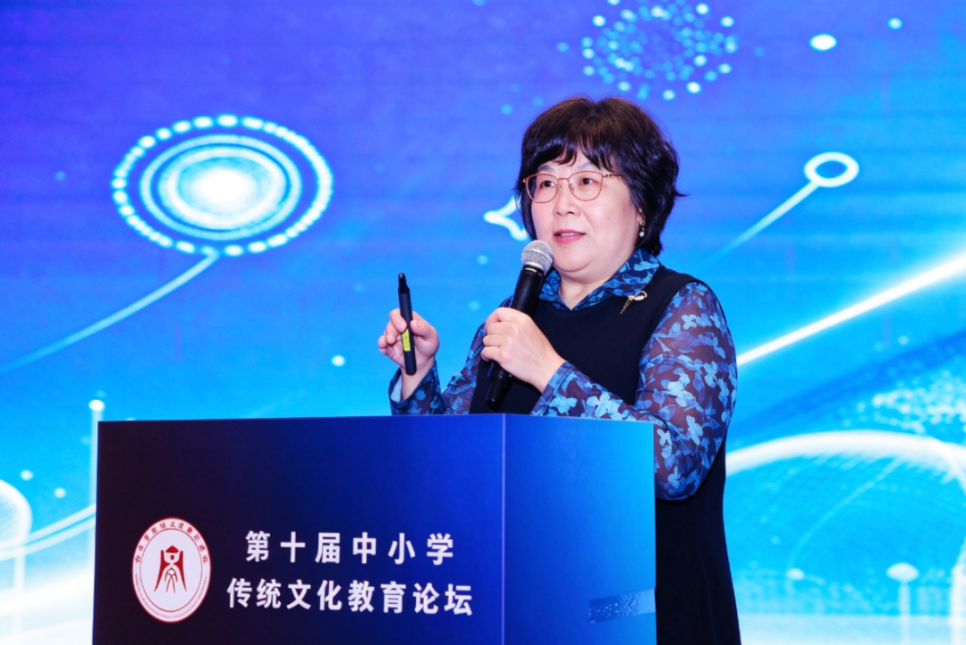 陈忠玲.jpg